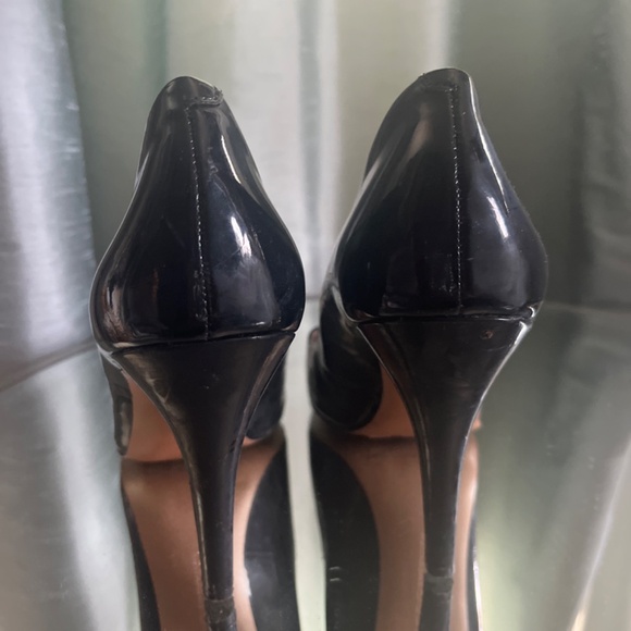 BCBG high heels - Picture 3 of 3